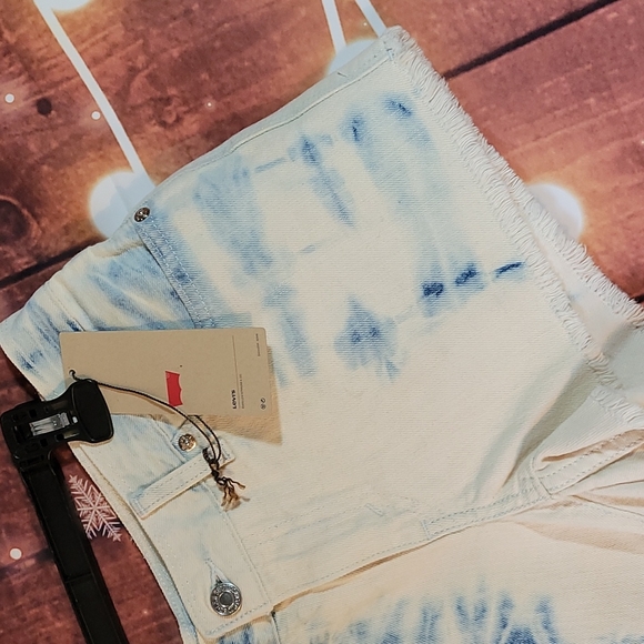 Levi's Tie Dye Denim NWT Cut Off Short Size 5/27 - Picture 4 of 10